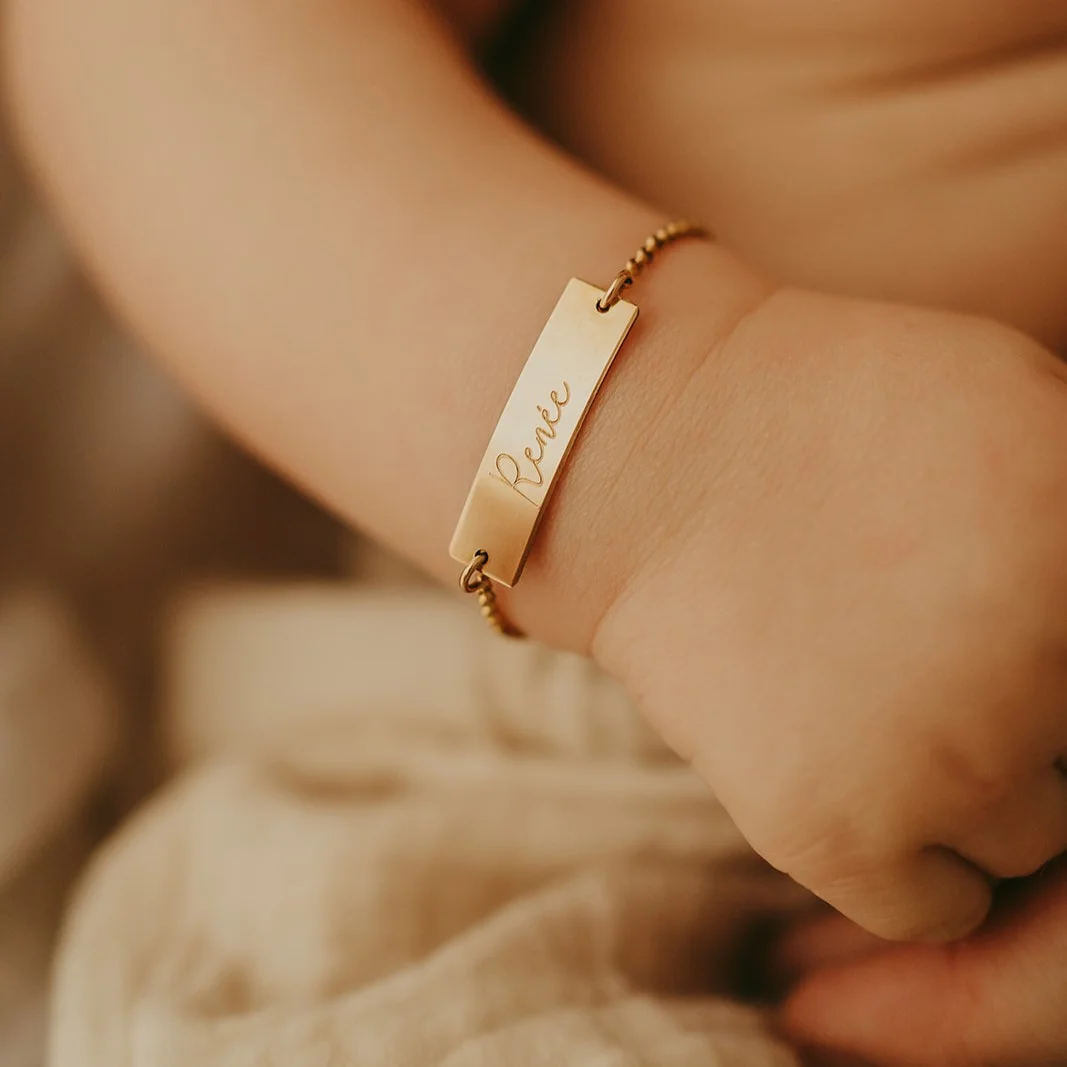 Baby armband bar