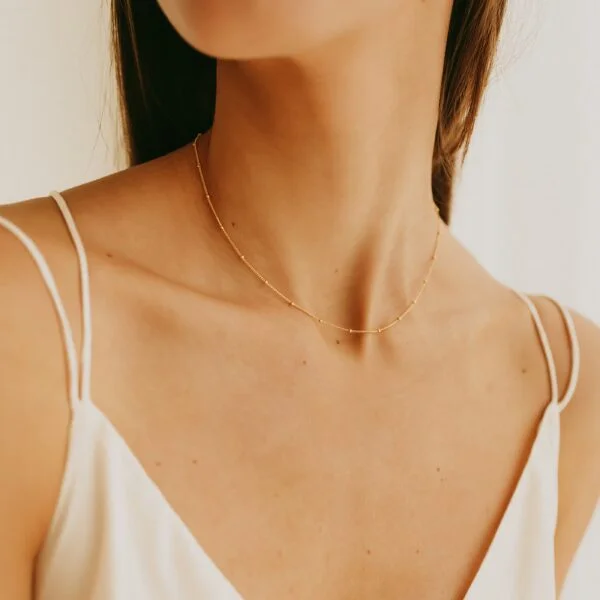 Ketting choker satellite