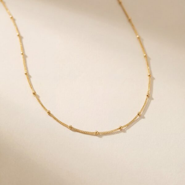 Ketting choker satellite