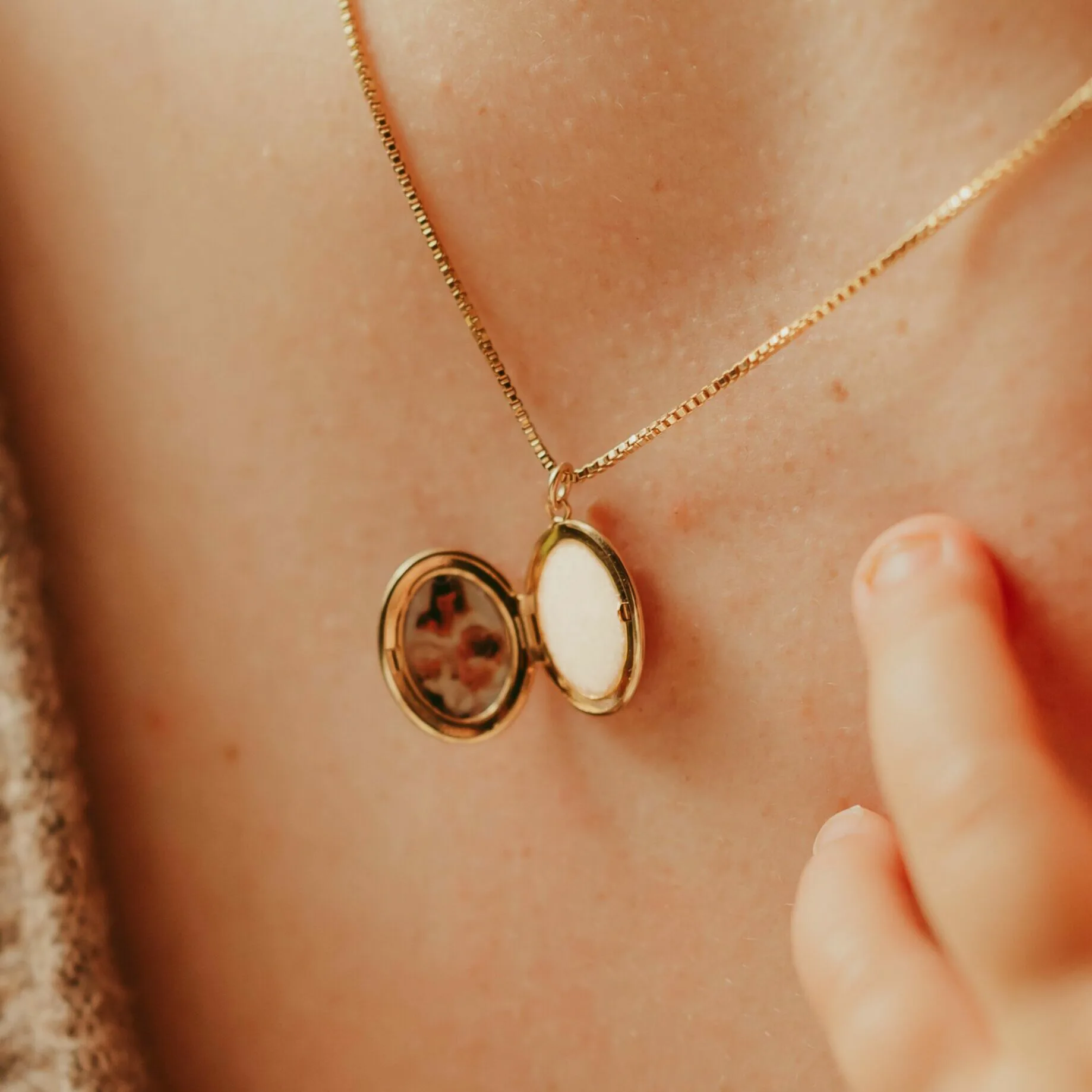 Moedermelk ketting medaillon