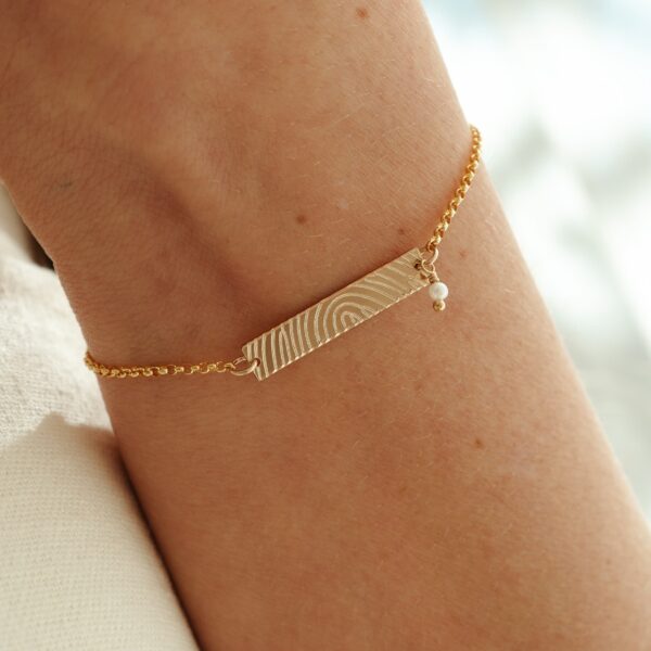 Armband bar met parel