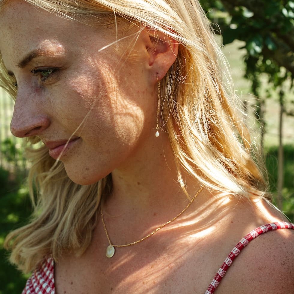 Doorsteek oorbel parel - Afbeelding 3