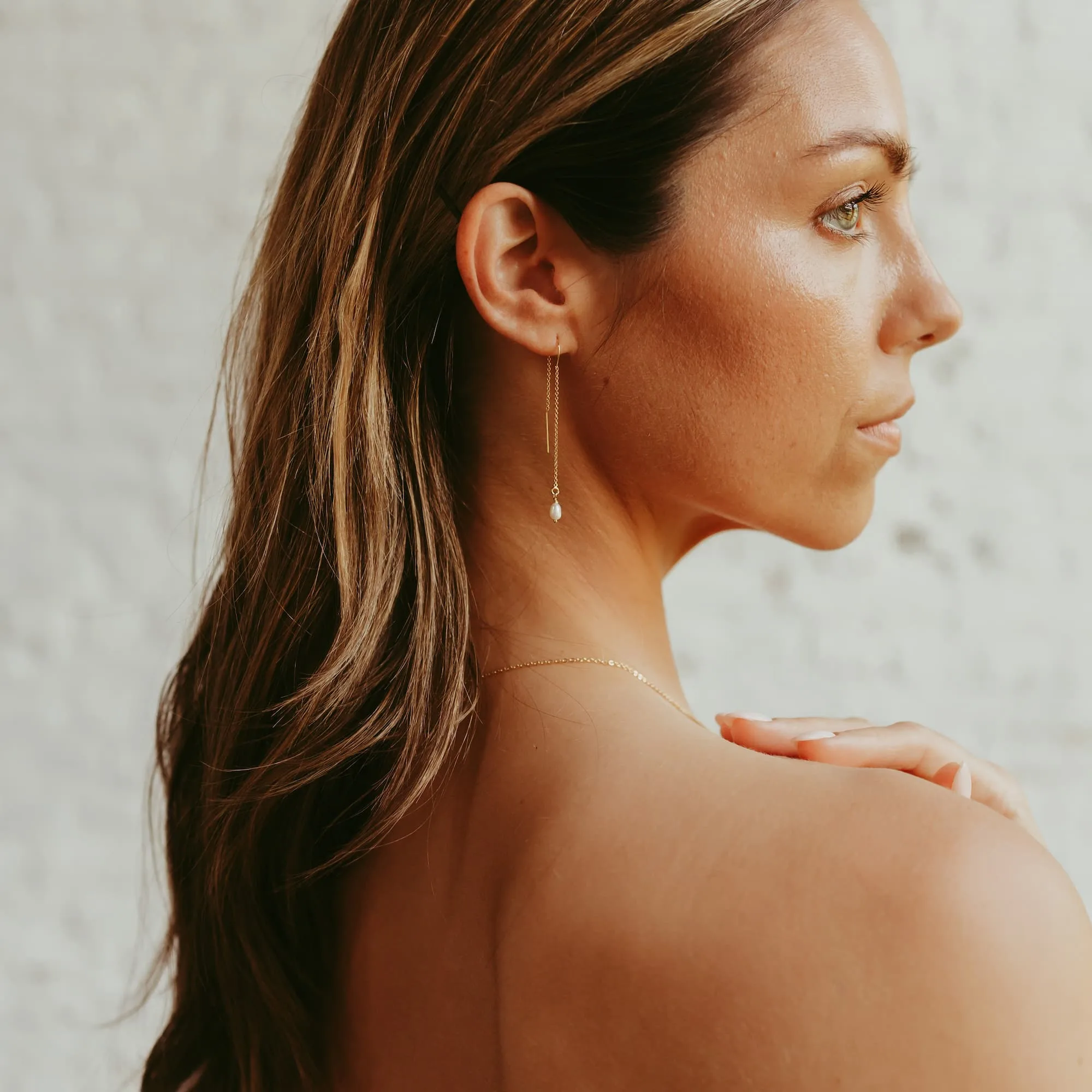 Doorsteek oorbel parel - Afbeelding 5