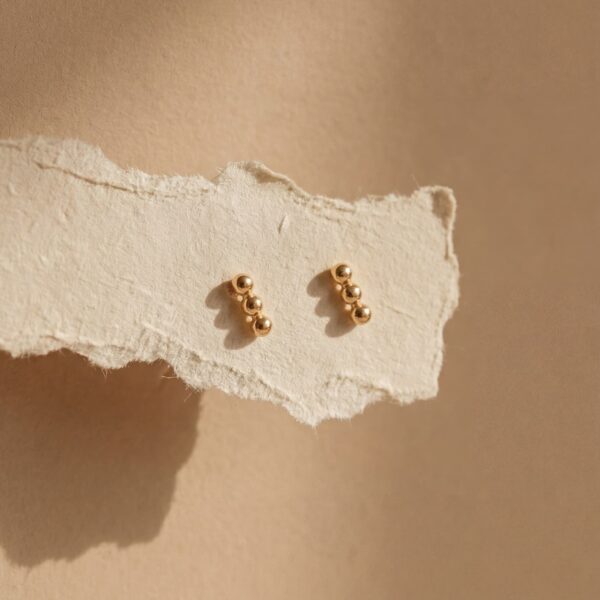 Dot stud triple recht