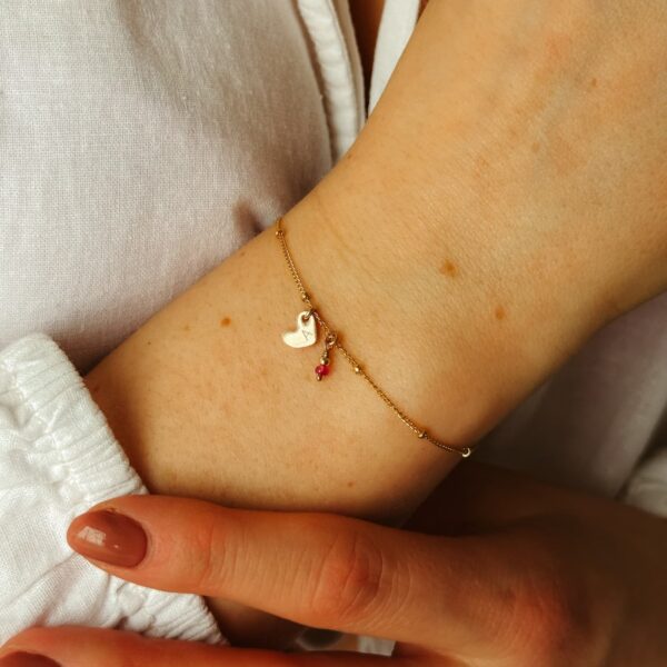 Armband hartje met robijn
